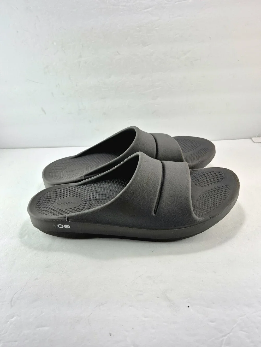OOFOS OOahh Slide Sandals Mens Size 14 Gray Recovery Foam Comfort Slides